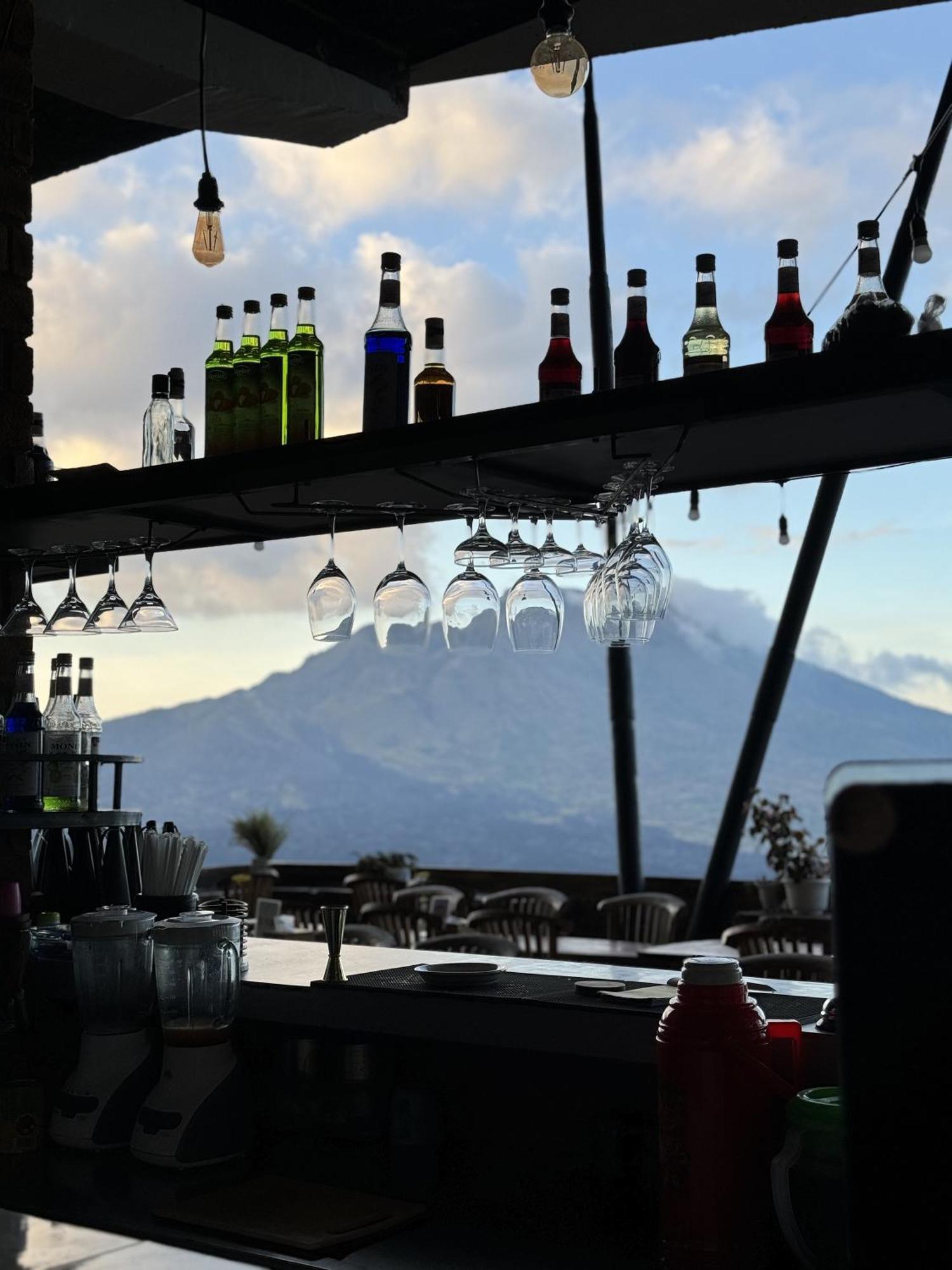 Caldera Hotel & Restaurant Кинтамани Экстерьер фото